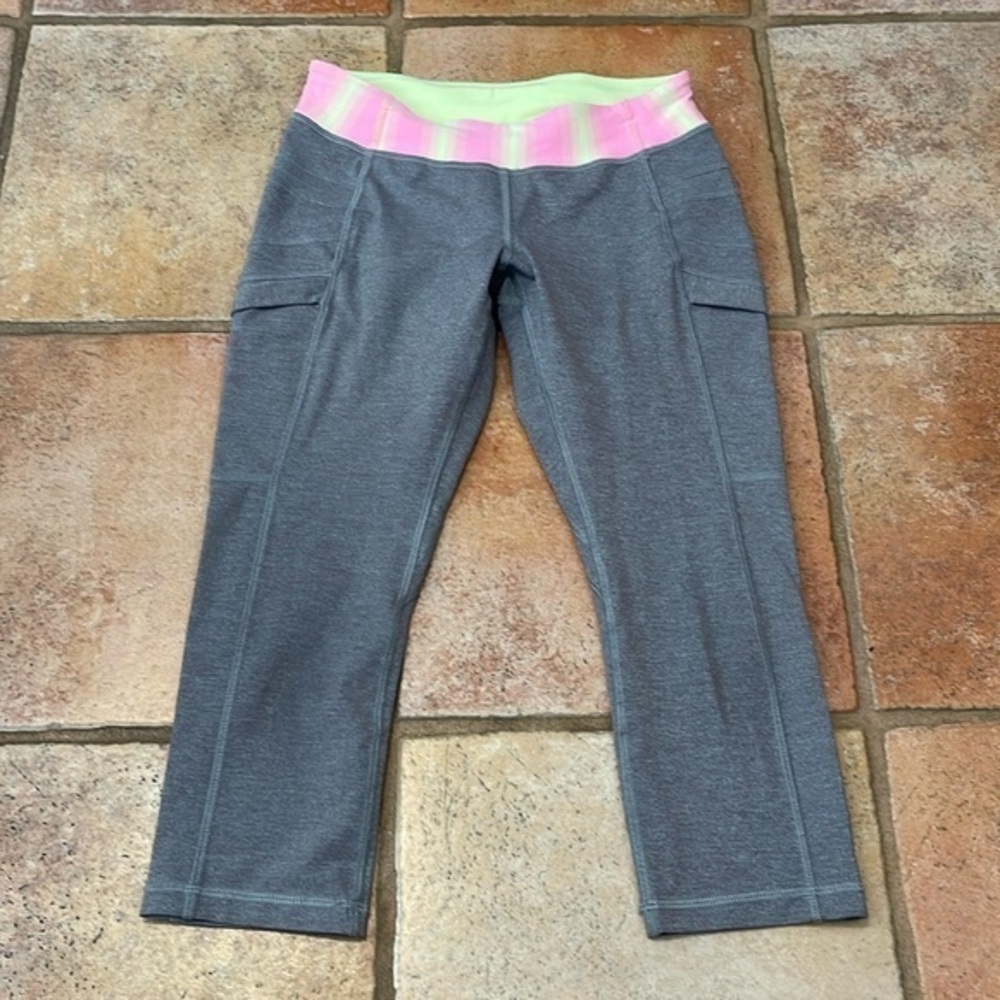 Ivivva youth girls (Lululemon) Capri leggings size 14